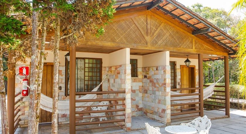 CONJUNTO DAS AMORAS  - APARTAMENTO STANDARD CASAL - SOP